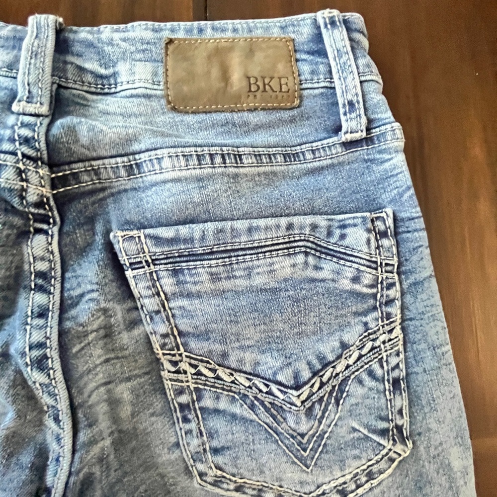 BKE Alec Men's Light Blue Slim Straight Jeans with Contrast Stitching 28x30